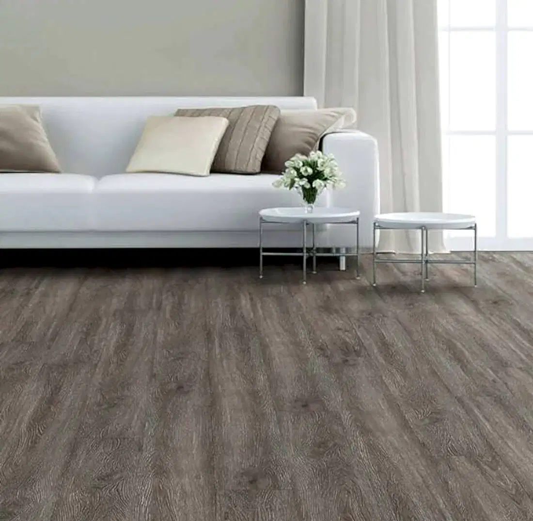 Amtico Spacia Sash Oak-Room